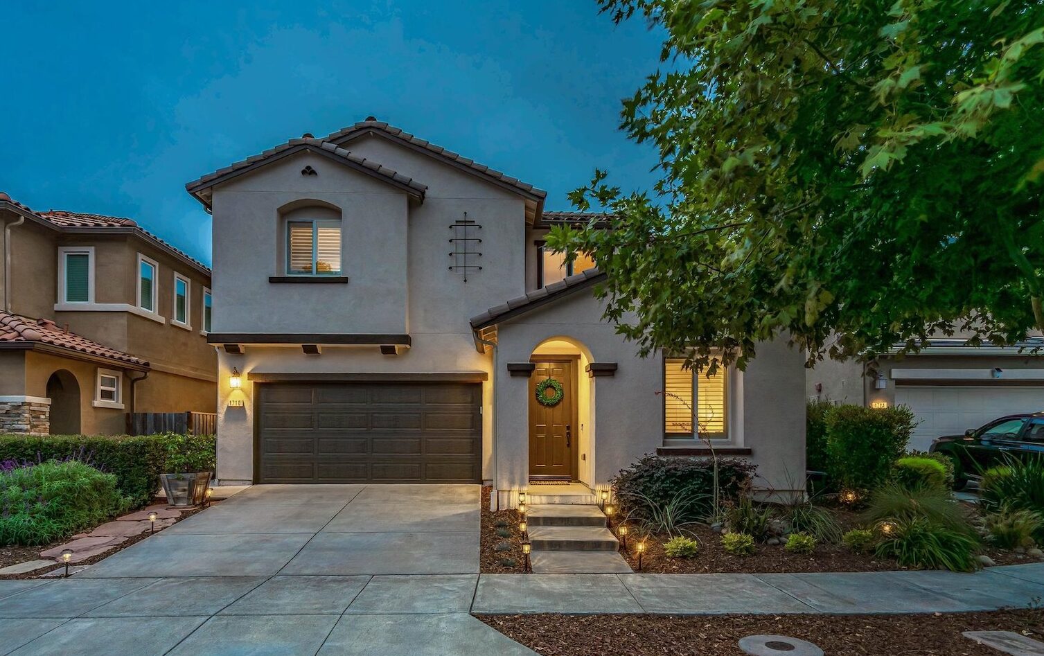  1710 Kenwood Pl